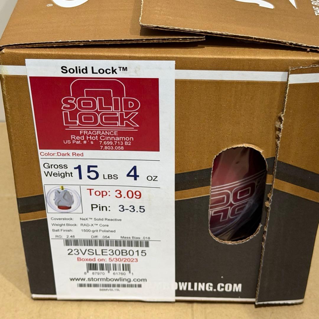 ソリッドロック 15ポンド 新品未使用品 ボウリングボール