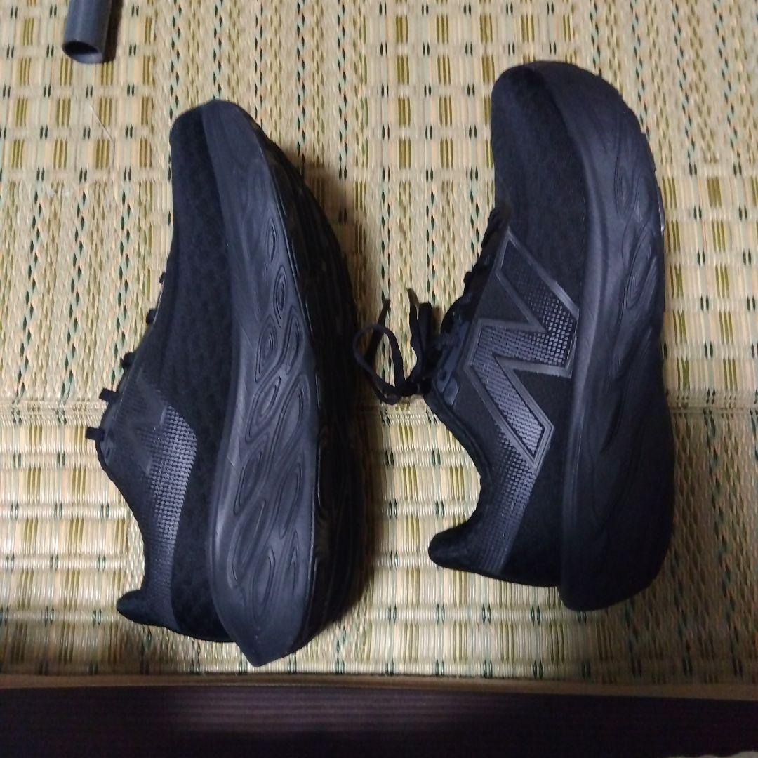 New Balance Fresh Foam スニーカー ブラック