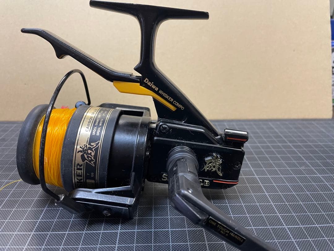 ダイワ WHISKER磯 SS-1000LB ウイスカー 替えスプール付き