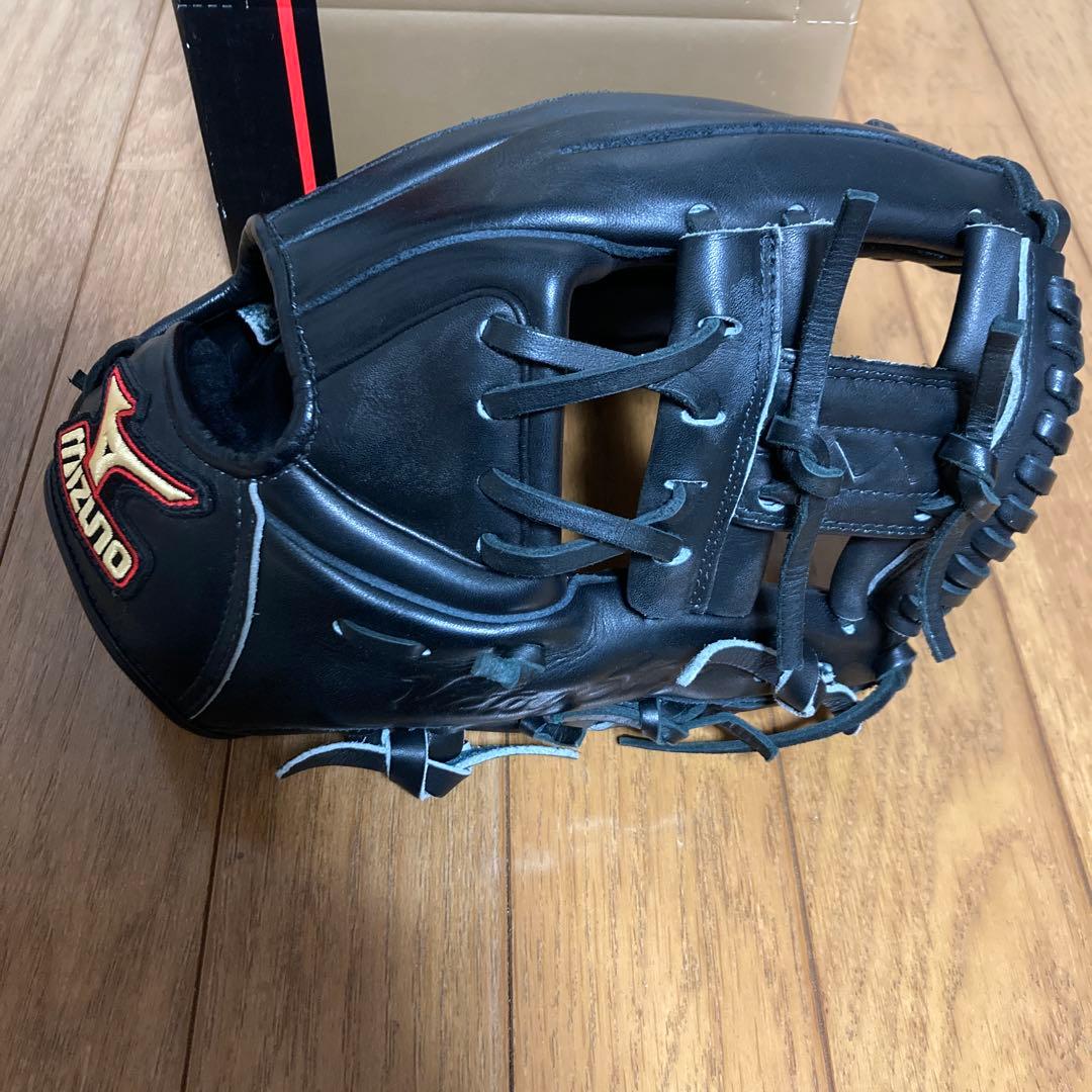 ミズノ（MIZUNO）　硬式用・内野手用　ブラック（09）　2GW-16006