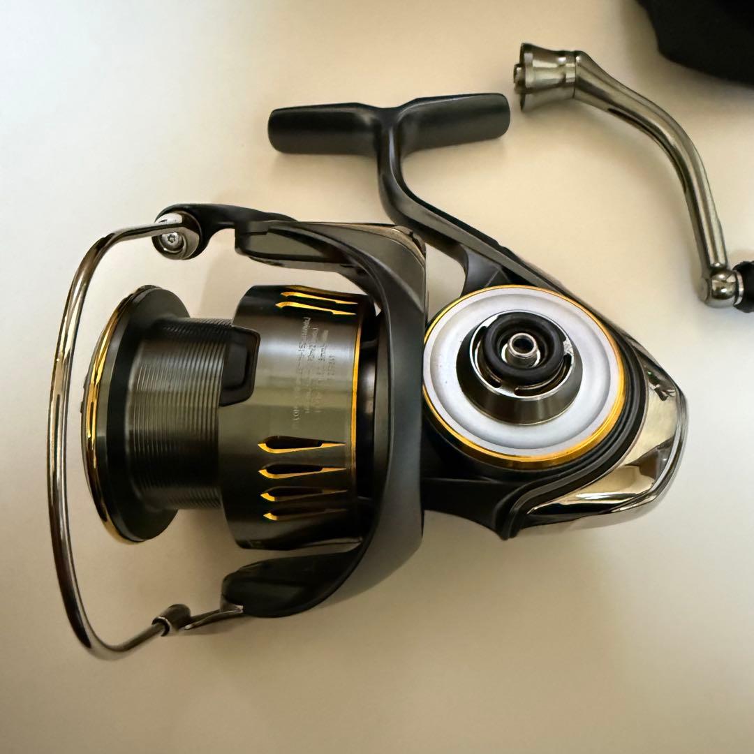 【美品】DAIWA AIRITY LT4000-XH エアリティ ダイワ