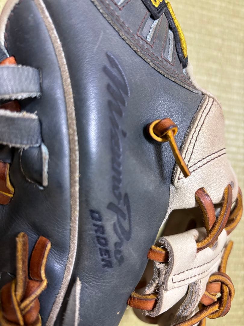 Mizuno Pro 軟式用 オーダーグローブ