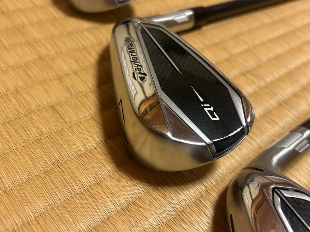 テーラーメイドQiアイアン5本セットDiamana BLUE TM60 (R)