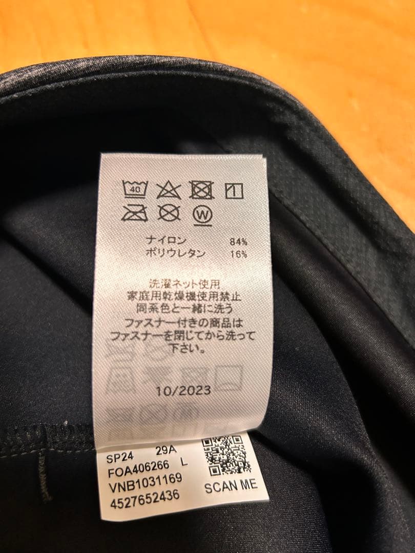 【値下げ！】OAKLEYオークリー　グレー　フード付きジャージ上下セット