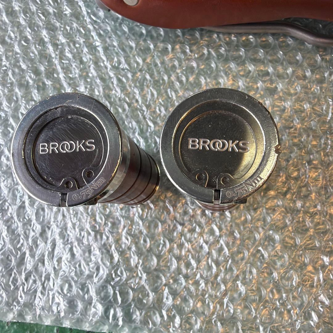 BROOKS ブルックス　スワローチタン&グリップ ブロンプトンに！