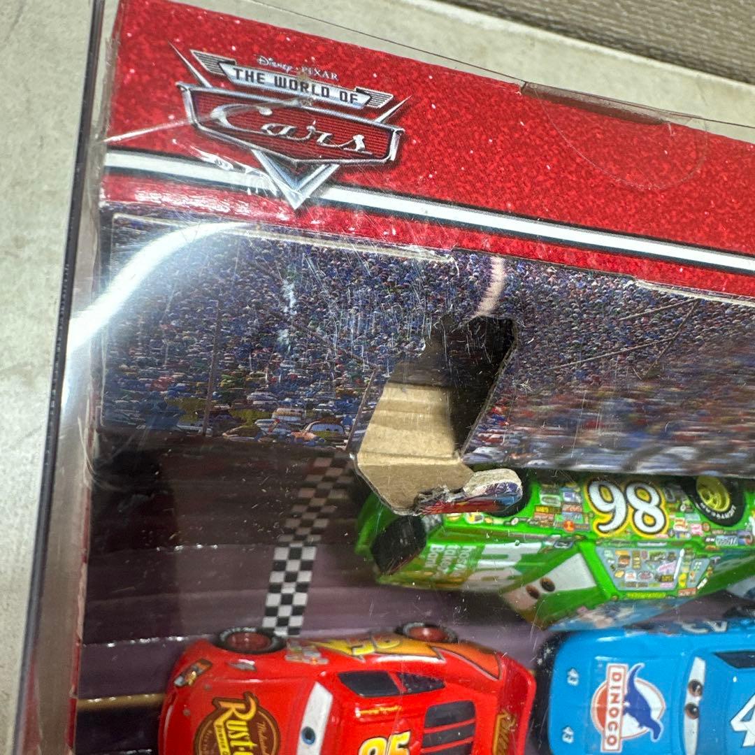 カーズ レースアンドチェイス ギフトパック ミニカー セット マテル