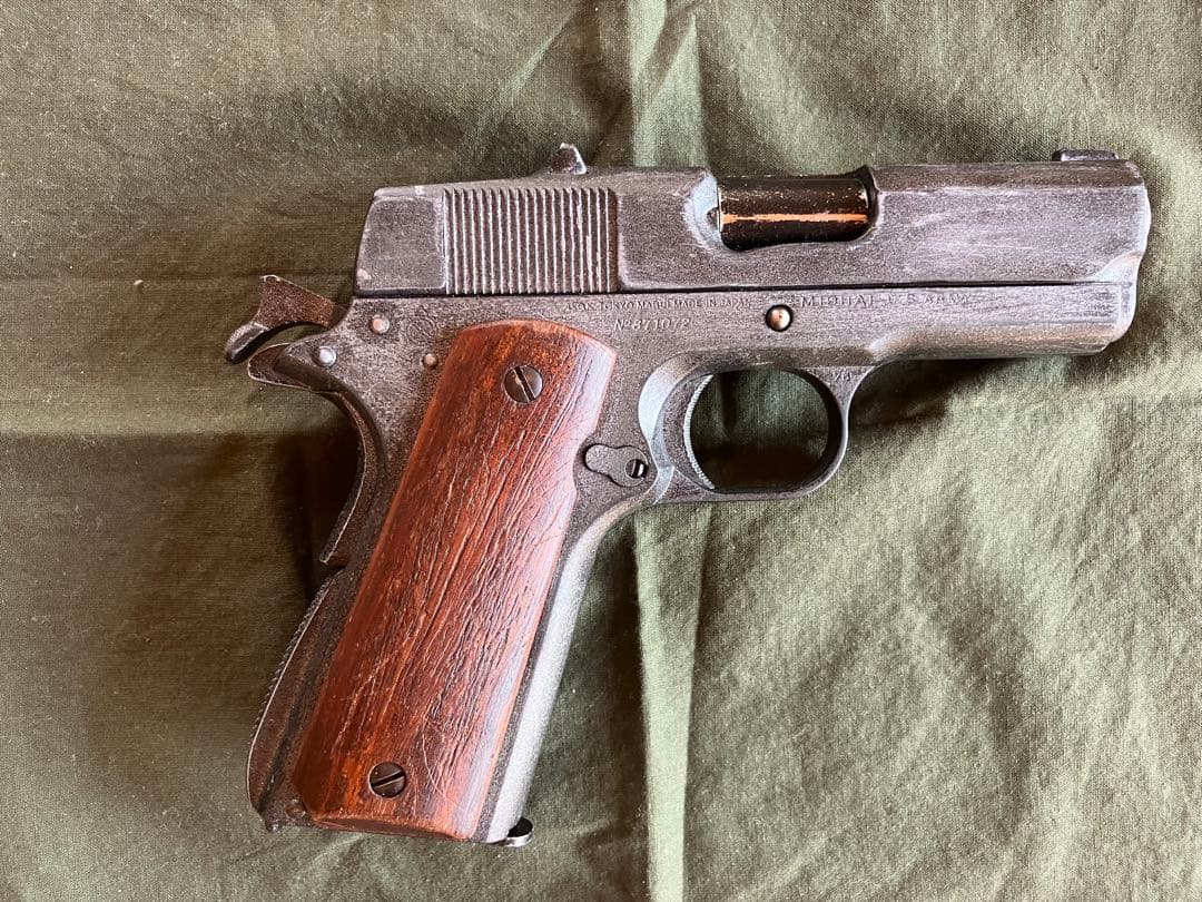 マルイ M1911A1 ダメージ塗装　マガジン3本、木製グリップ、デトニクス付き
