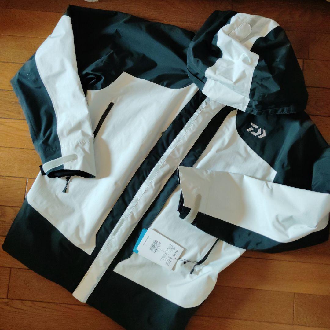 ダイワ　レインマックスハイパーコンビアップレインスーツ上下　春　フィシング