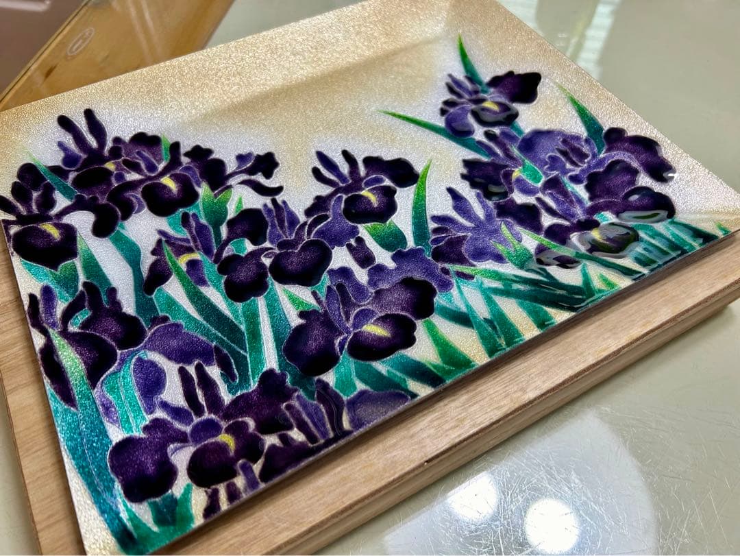 七宝焼皿　菖蒲