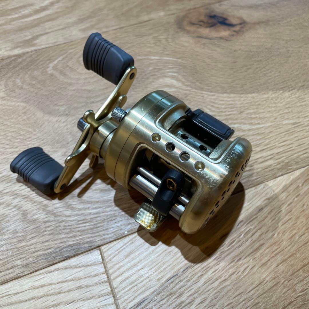 SHIMANO CALCUTTA 50XT ベイトリール ジャンク カルカッタ