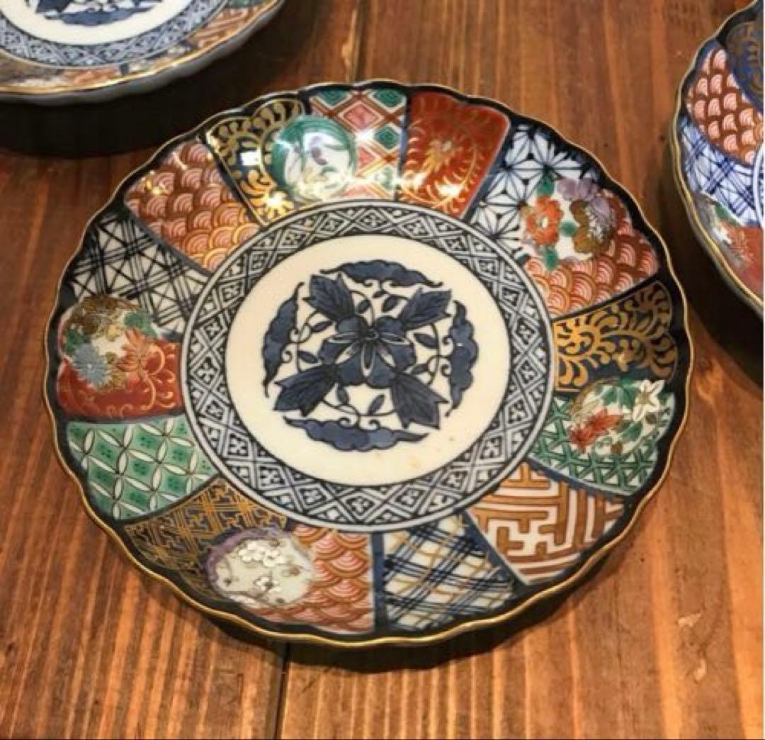 美品　龍峰窯　祥瑞花丸紋　金彩　銘々皿　色とりどりな絵柄が華やかな　取り皿　5枚
