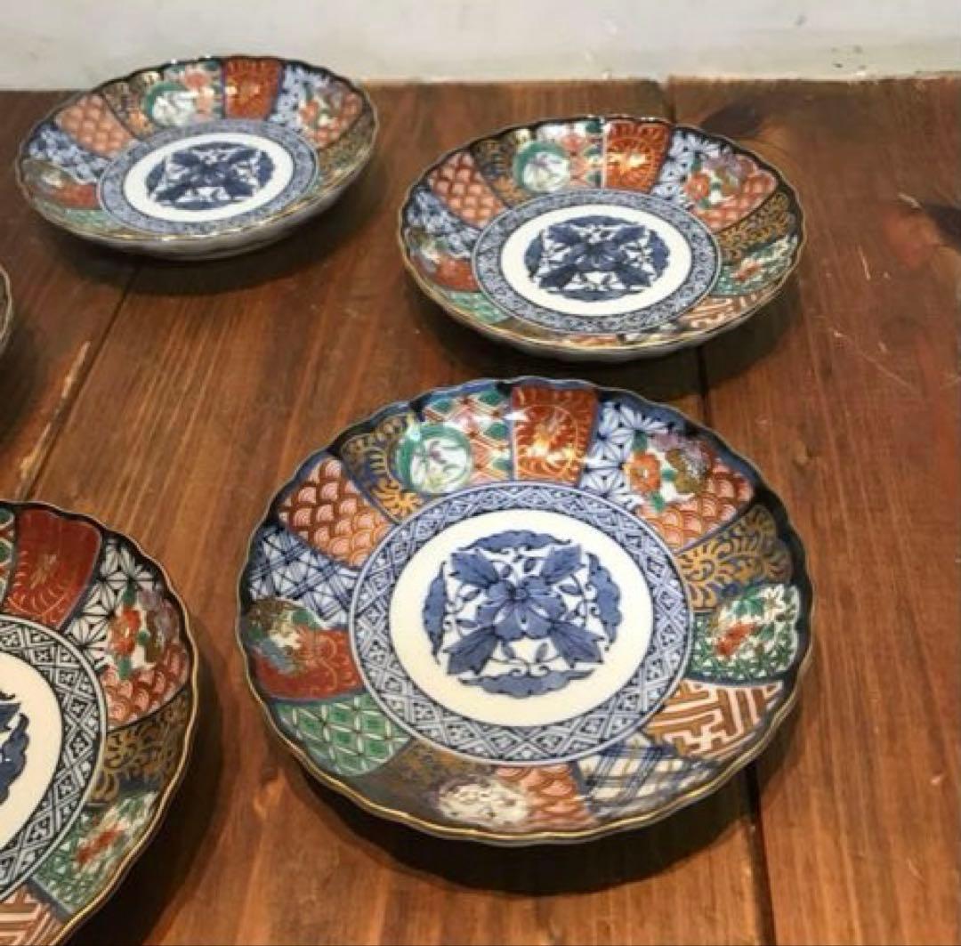 美品　龍峰窯　祥瑞花丸紋　金彩　銘々皿　色とりどりな絵柄が華やかな　取り皿　5枚