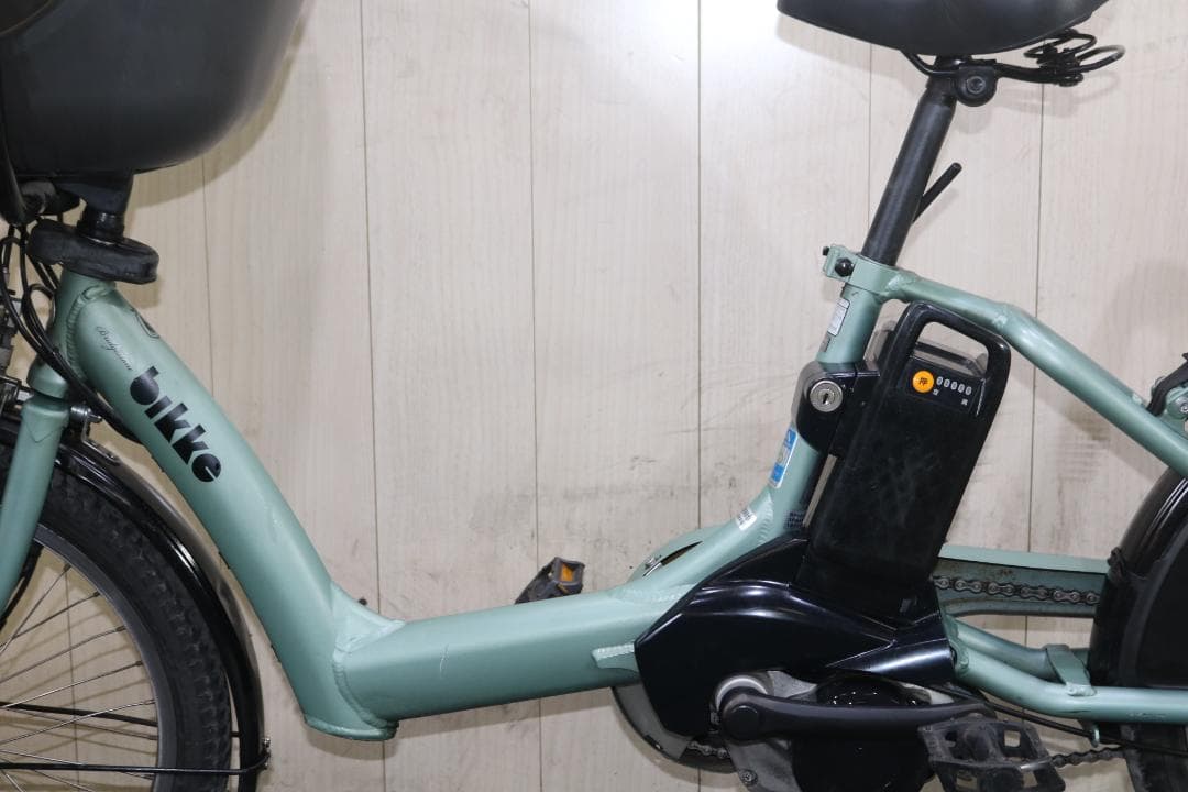 ブリヂストン bikke POLAR e BP0D38 20型8AH 3段LED