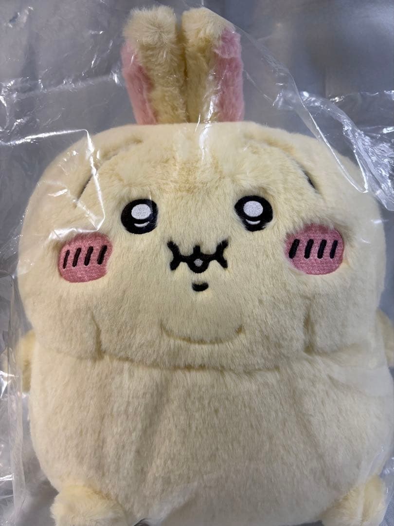 ちいかわ　重め！ ぼっちゃり抱っこぬいぐるみ　うさぎ　ぽっちゃり　お顔厳選　①