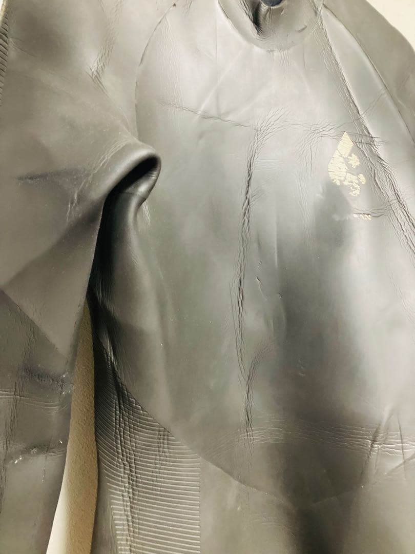 黒 フルスーツ ウェットスーツ