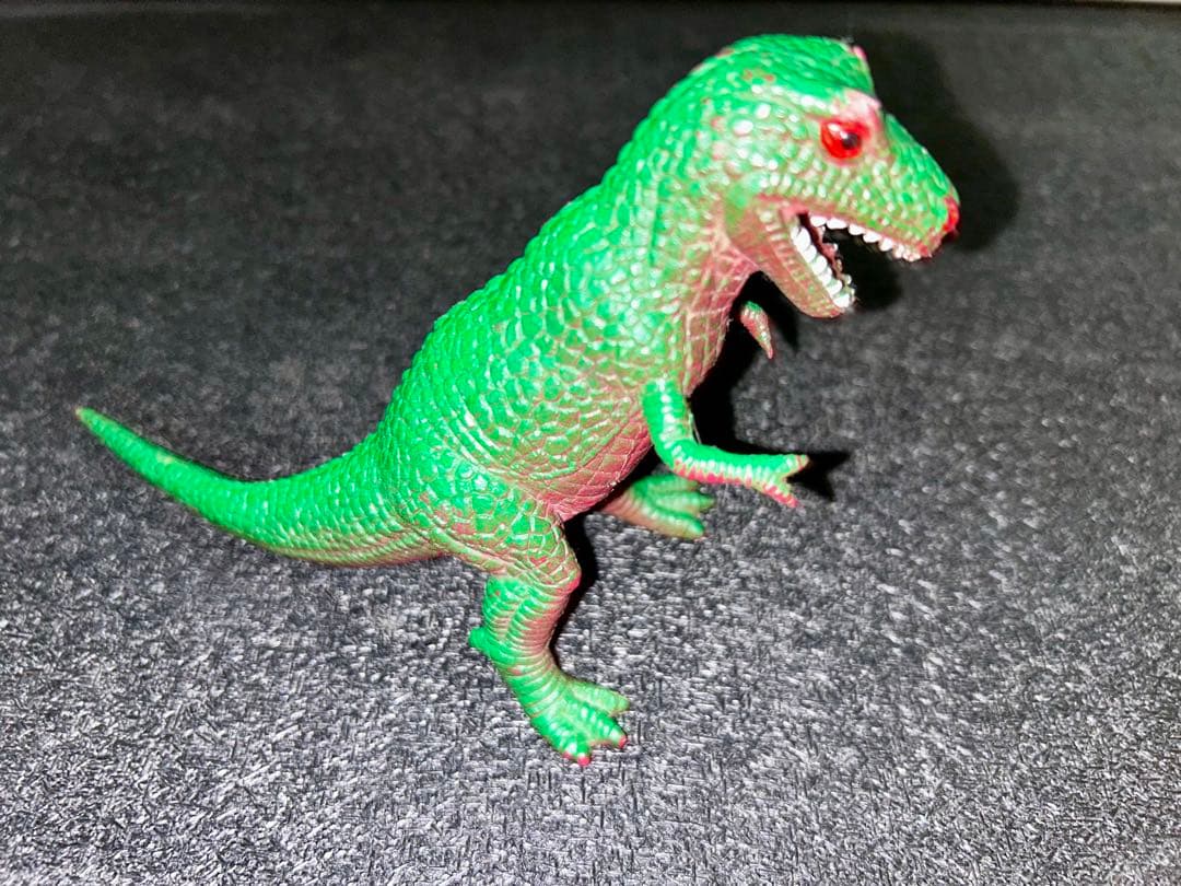 恐竜　フィギュア　dinosaur