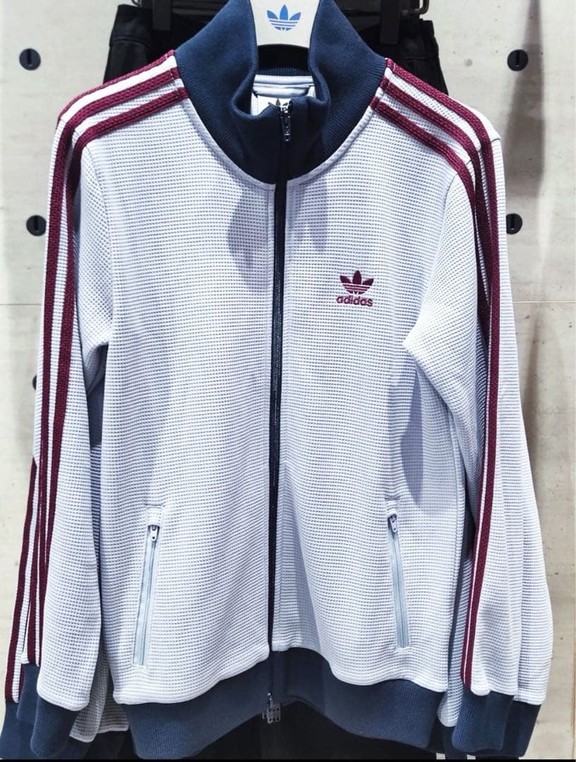日本未発売M adidas 長袖ジャケット シルバーグレー KB8953