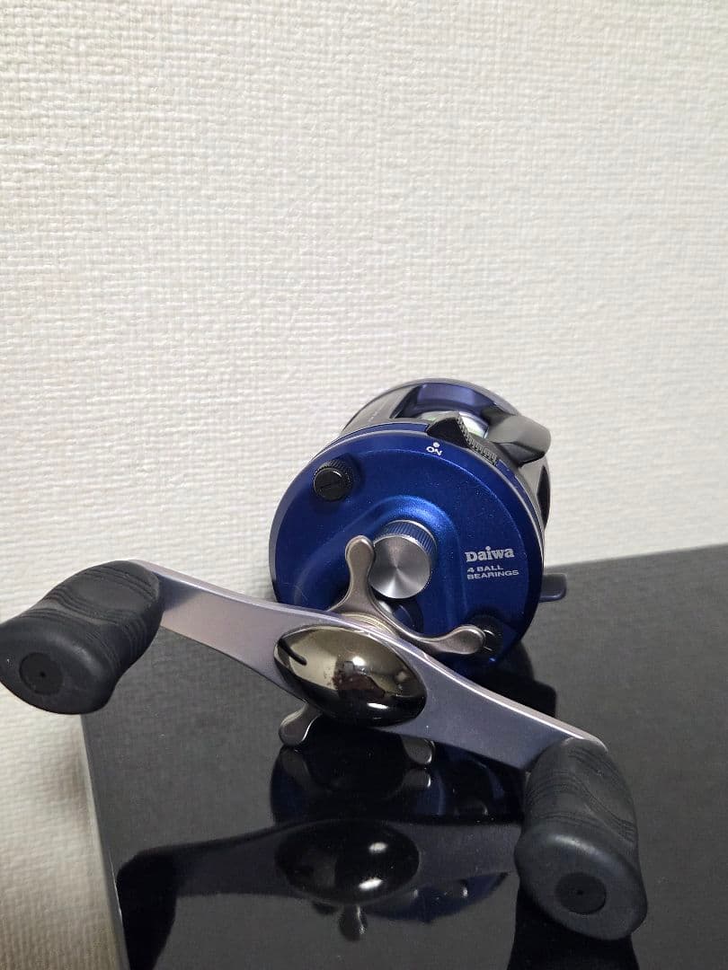 美品　DAIWA ベイヤード　150L　左巻　PE新品　ボートシーバス　ジギング