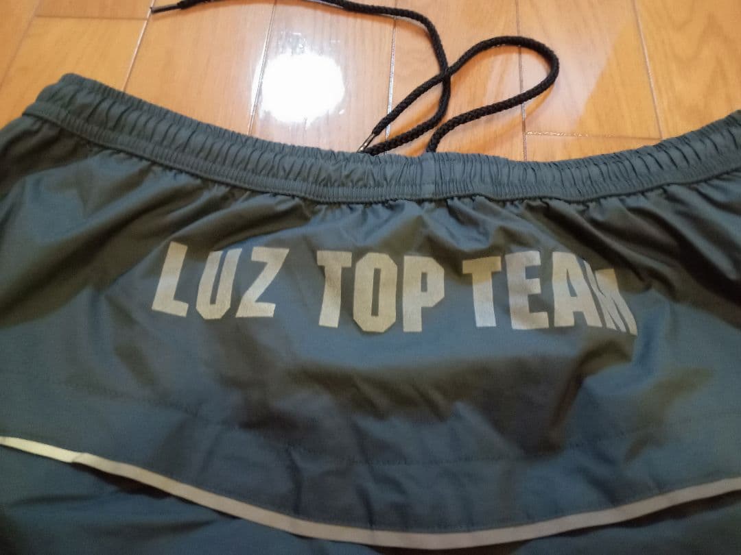 ルースイソンブラ　LTT　トップチーム　防水パンツ　メンズL　濃グレー　美品