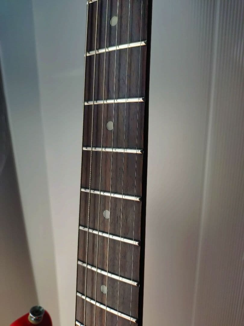 Squier バレット　Stratocaster 赤　ボディ不明