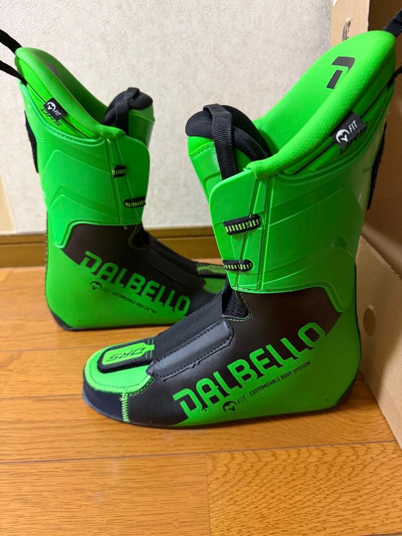 ダルベロ　インナーブーツ　新品未使用