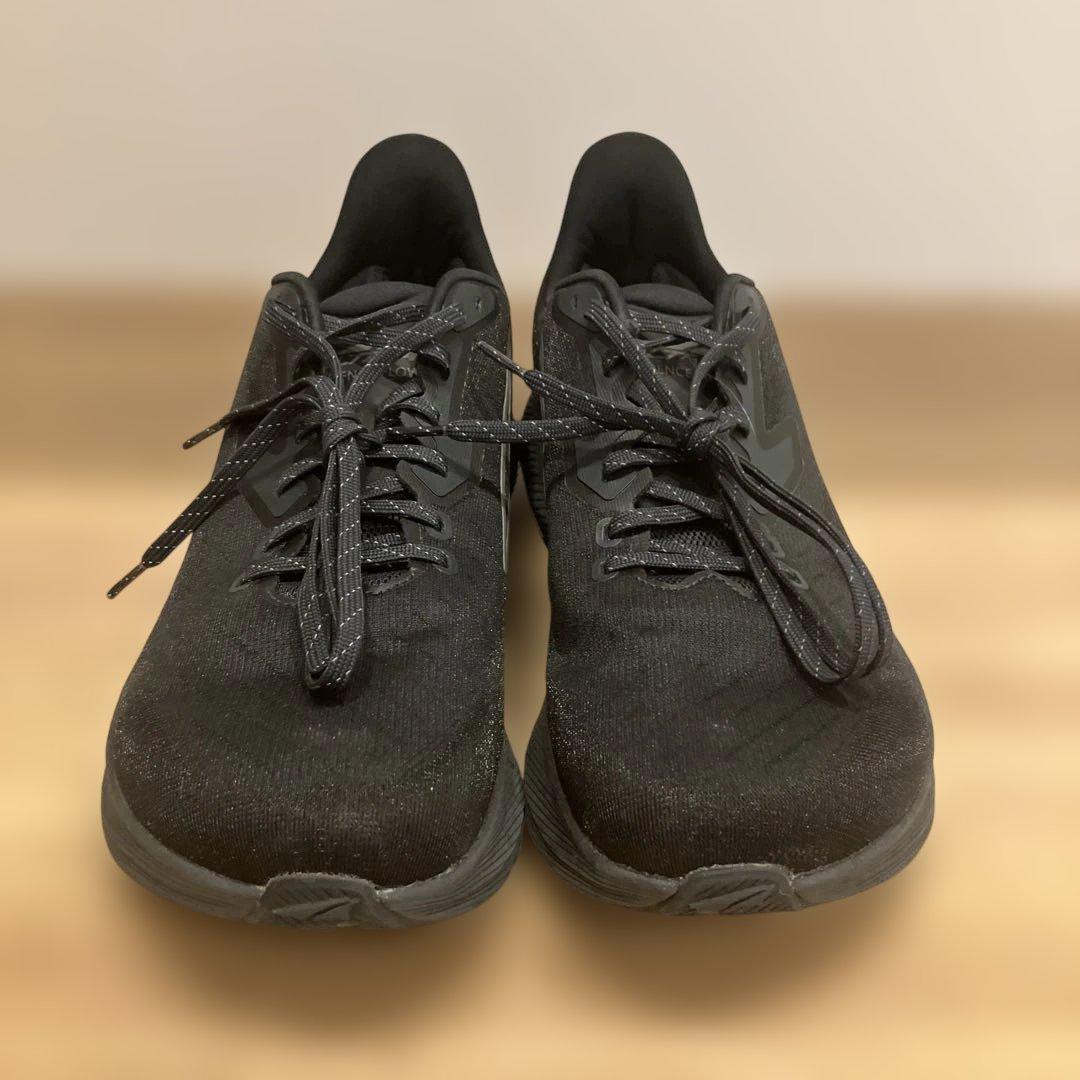 ALTRA EXPERIENCE FLOW アルトラ　エクスペリアンスフロー