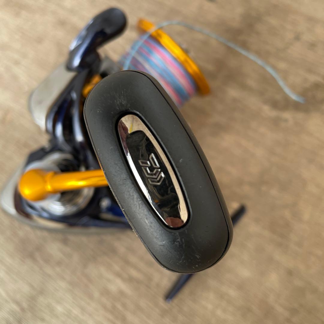 REVROS LT6000D-H スピニングリール