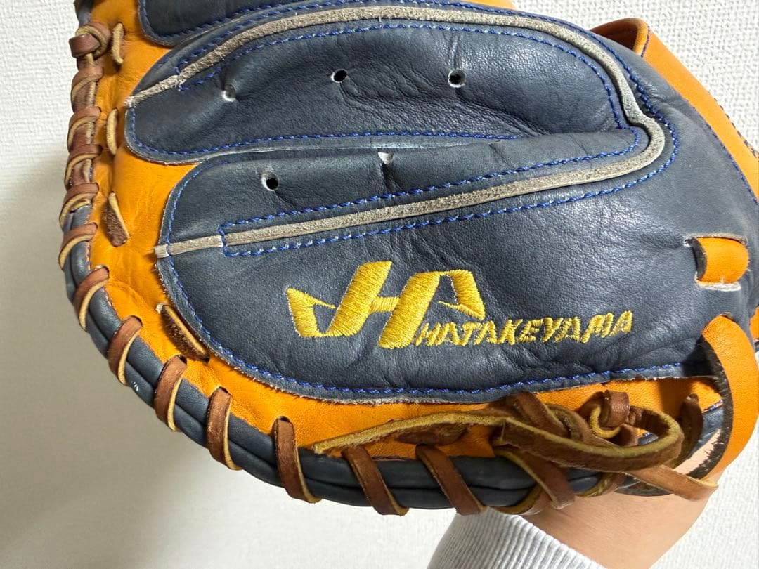ハタケヤマ ゴールドオーダーキャッチャーミット M23