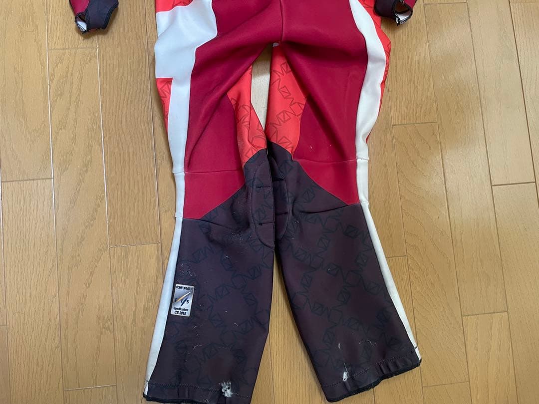 ミズノ　スキーワンピース　Mサイズ