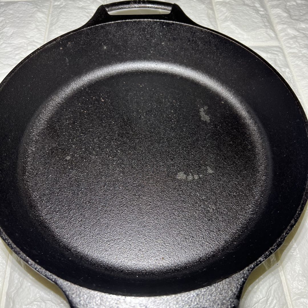 LODGE ベーカーズスキレット　26cm