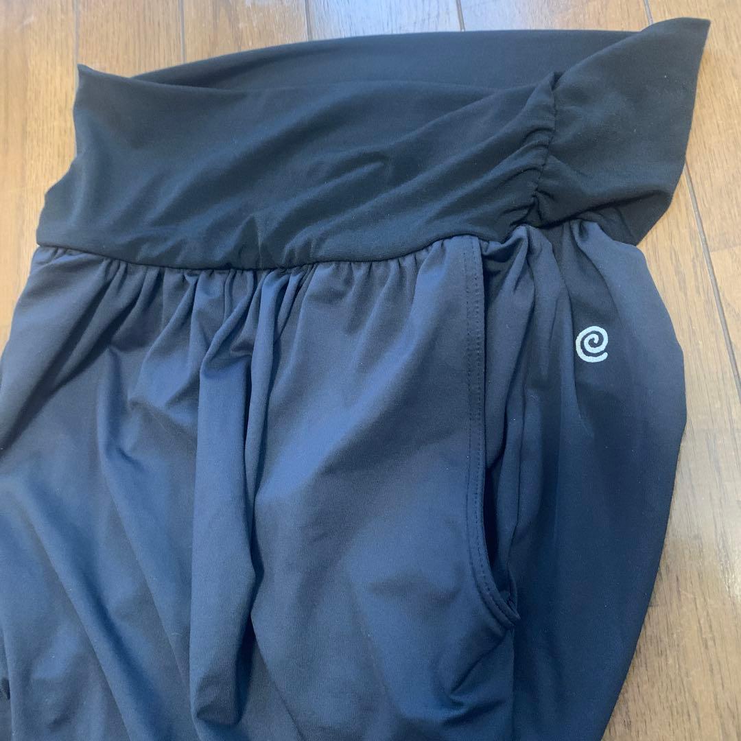 suria ハーフパンツ