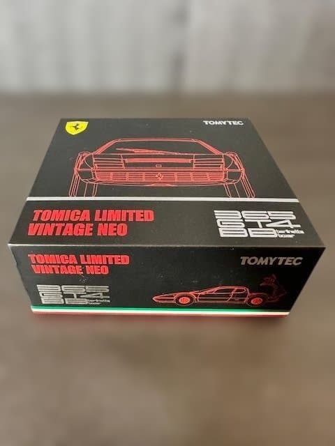 【未使用・TOMYTEC】フェラーリ 365 GT4 BB（赤/黒）