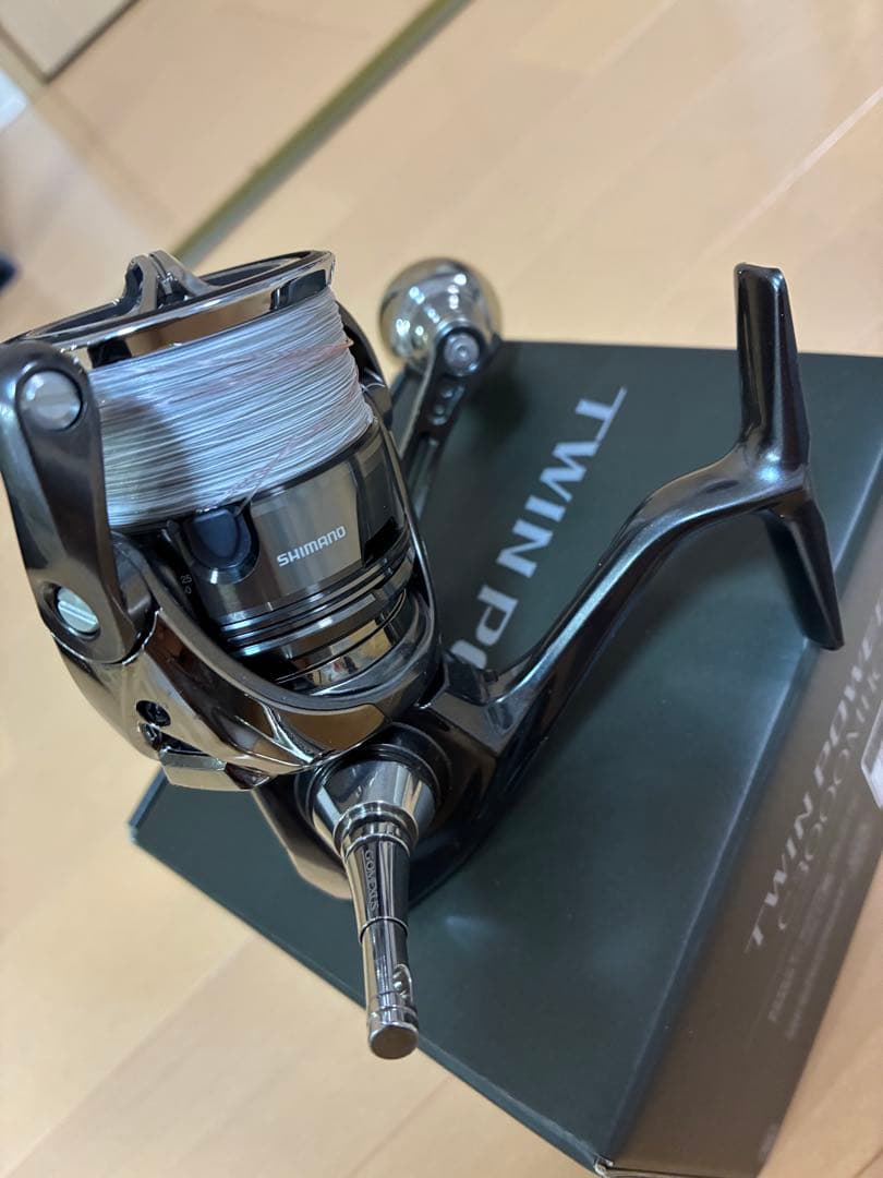 最終値下げ　24ツインパワー C3000MHG リブレハンドル