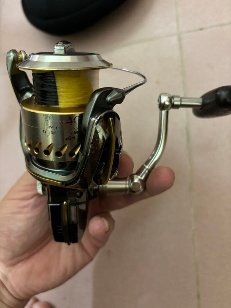 4*9様 SHIMANO STELLA 4000 スピニングリール