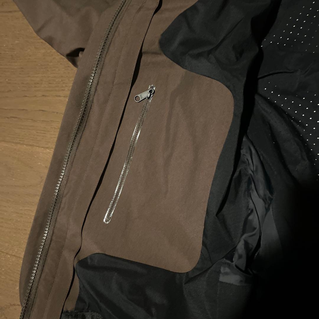 ザ ノースフェイス　マウンテンジャケット　ゴアテックス製　NP61800中古美品
