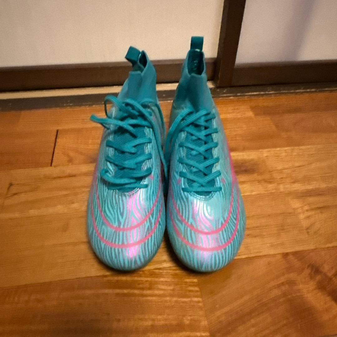 サッカーシューズ