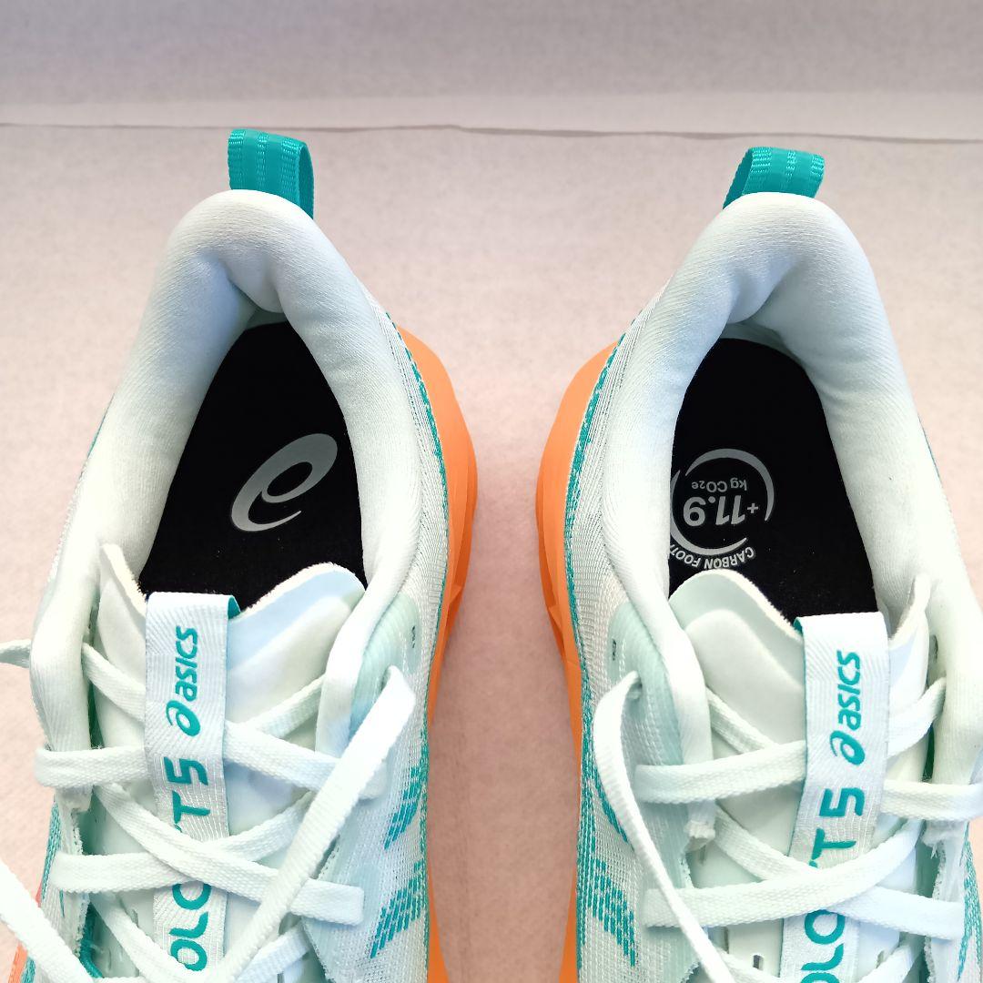 ノヴァブラスト５　箱付　27.5cm 2E　アシックス asics　メンズ