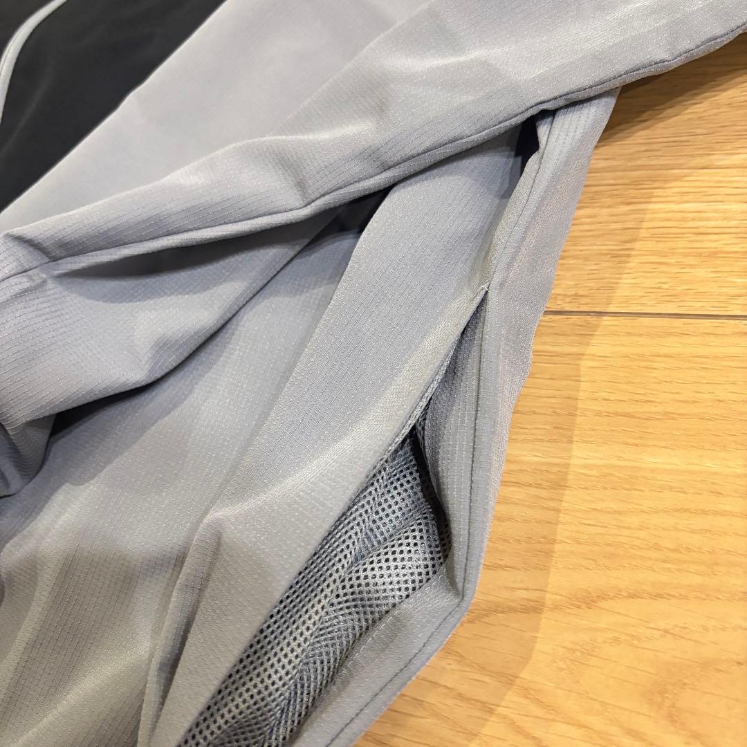 新品　アディダス　adidas 上下セット　グレー　ウーブン　ウインド　2XL