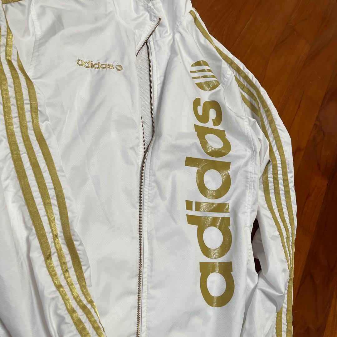 adidasセットアップ白