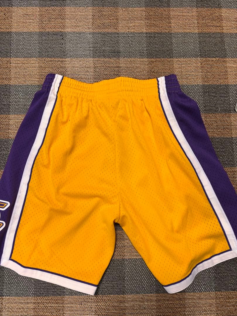 Mitchell & Ness Los Angeles Lakers パンツ