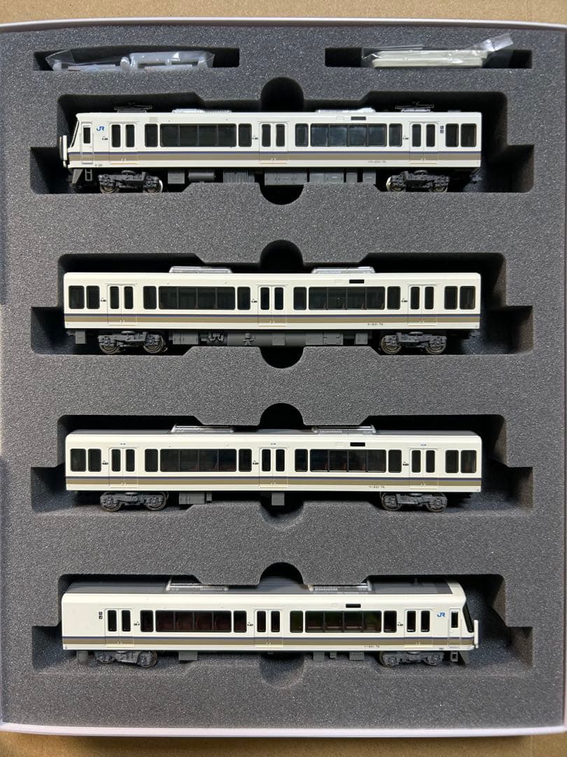 【KATO】221系リニューアル車 嵯峨野線
