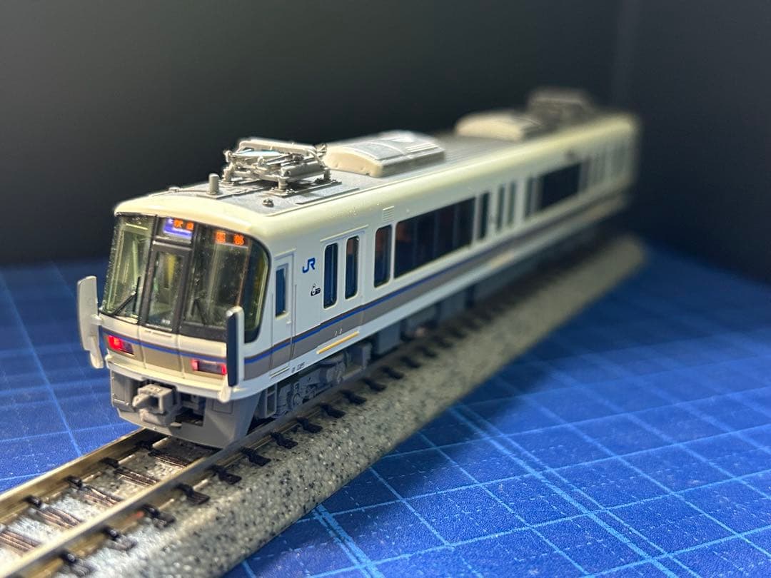 【KATO】221系リニューアル車 嵯峨野線