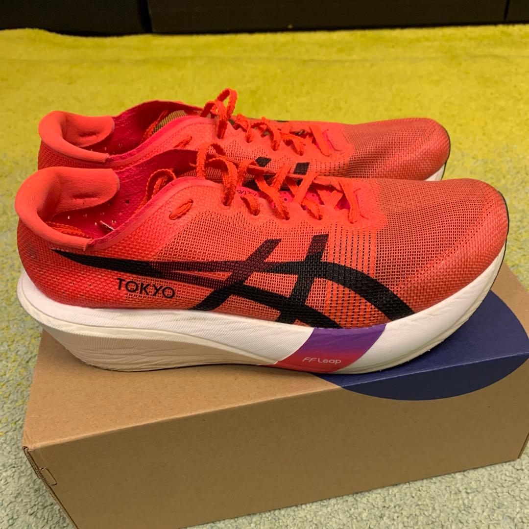 28cm ASICS メタスピードエッジTOKYO