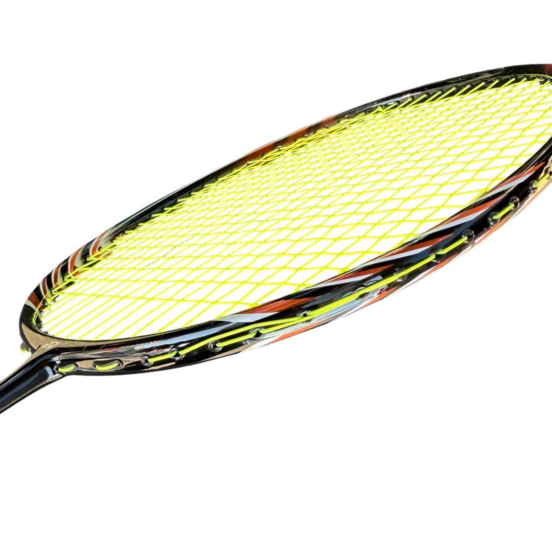 【極美品】YONEX NANOSPEED 9900 2UG5 バドミントン