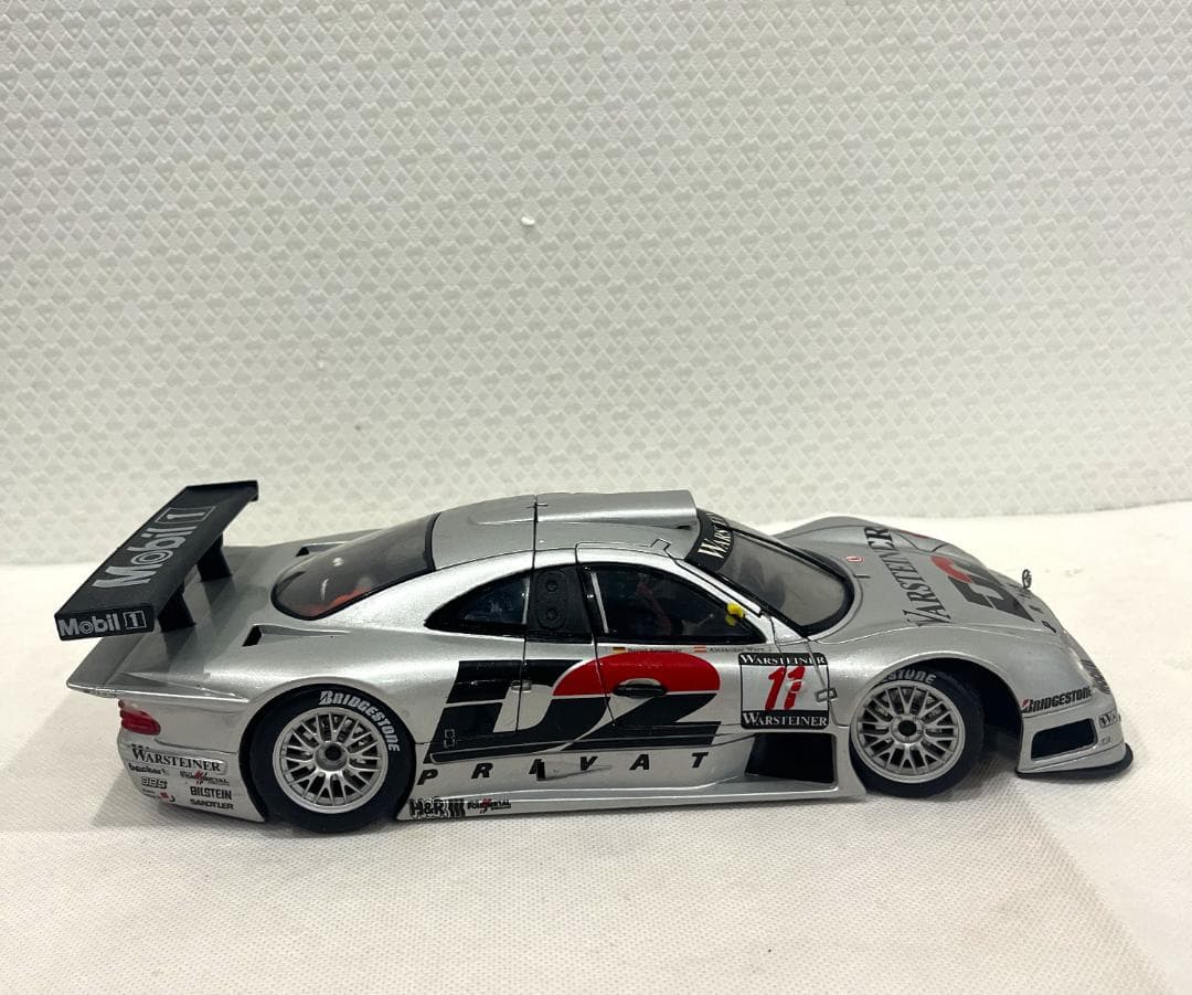 1/18 メルセデス CLK-GTR Warsteiner #11 ミニカー