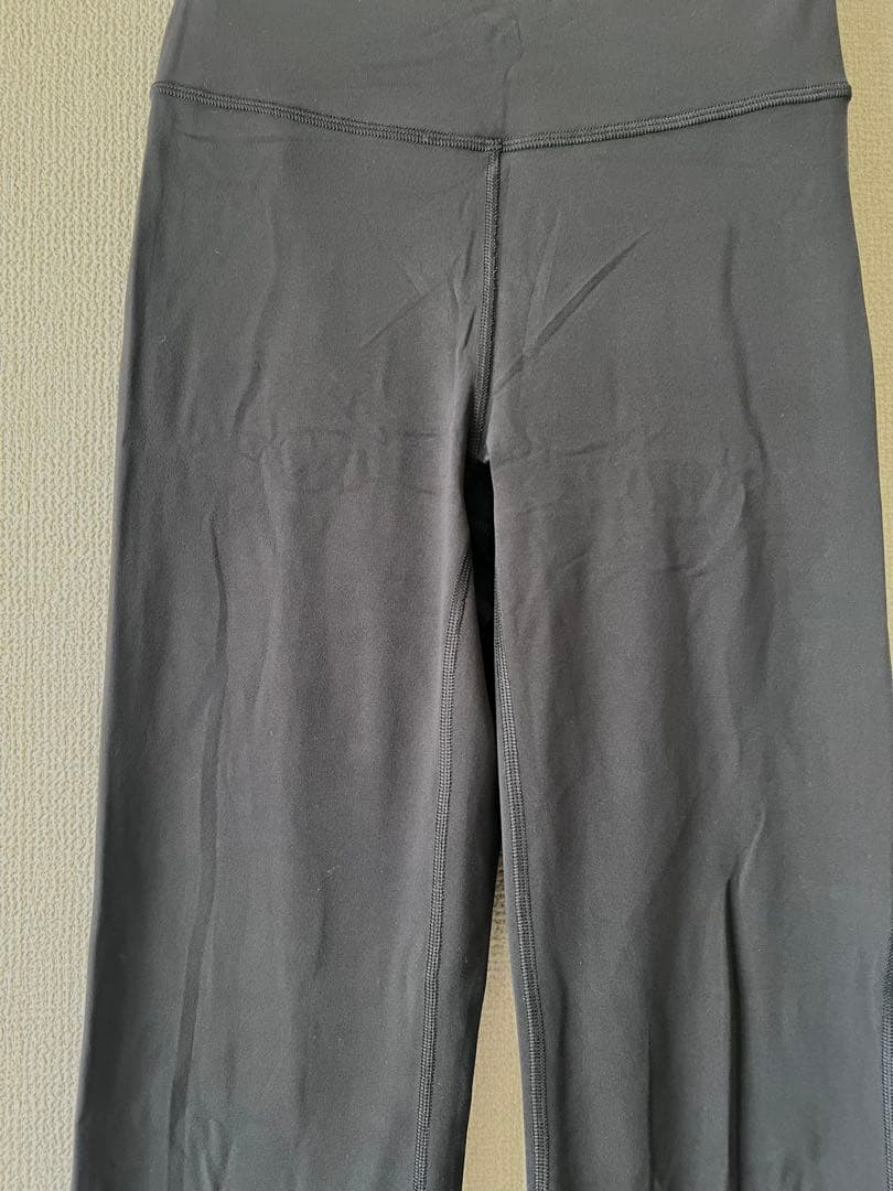 国内正規品Lululemon Sサイズ フレアヨガパンツ