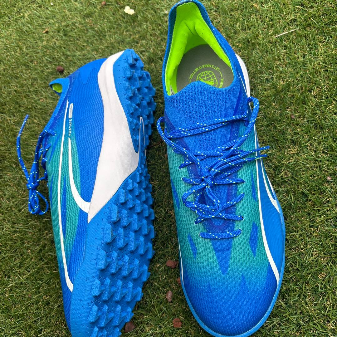 新品　PUMA ウルトラ　トップモデル　フットサルシューズ　29cm