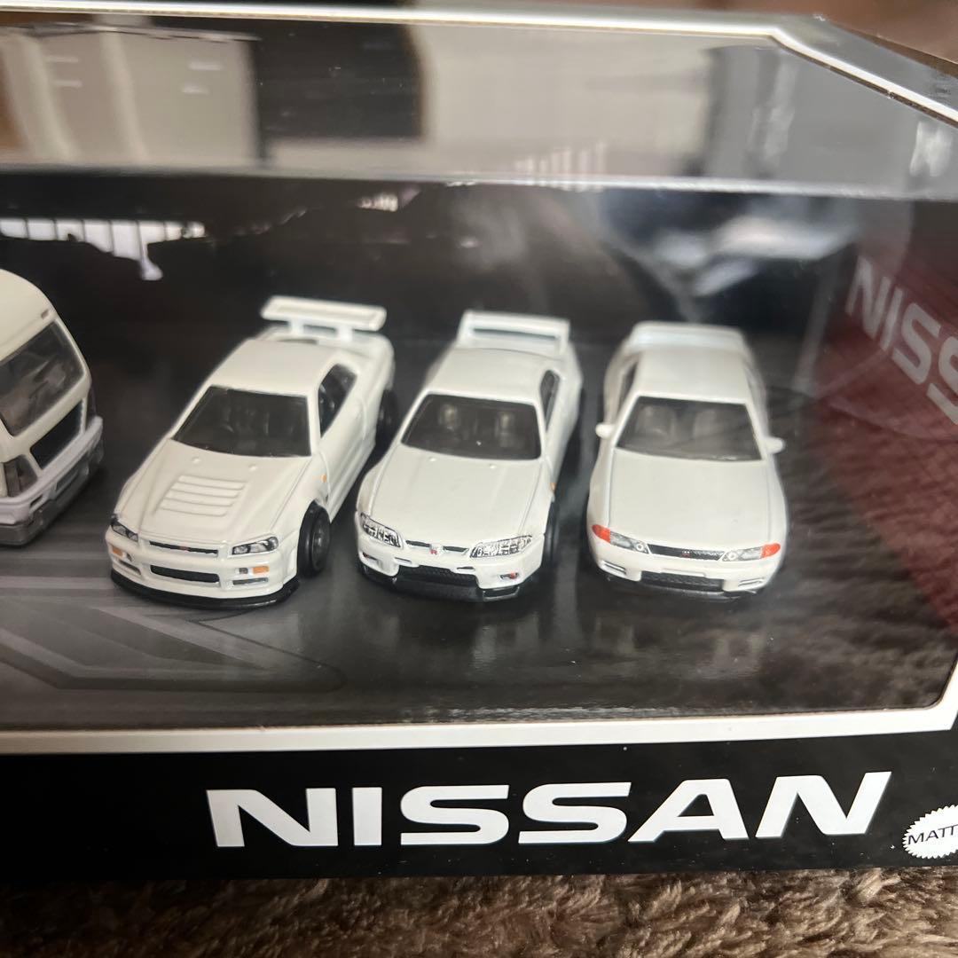 Hot Wheels Nissan Skyline GT-R セット