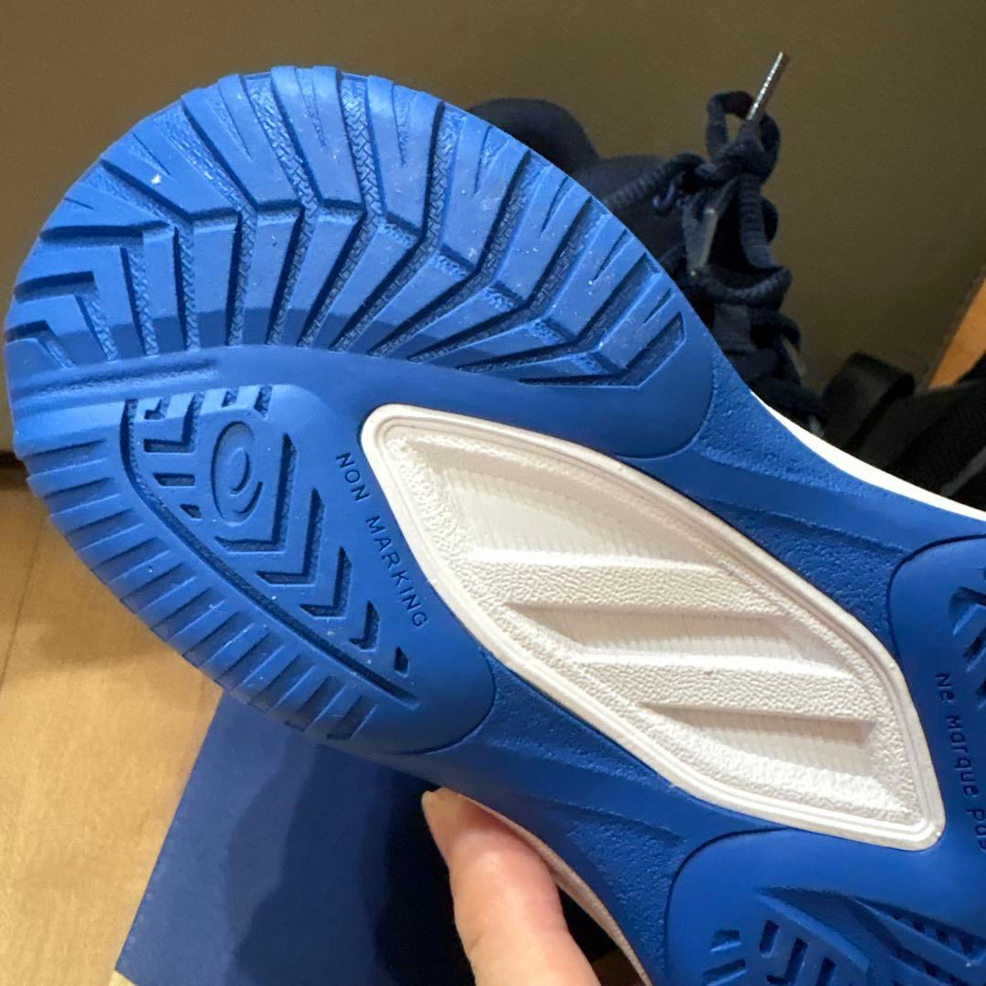 お値下げ　バレーボールシューズ　asics 21.5cm