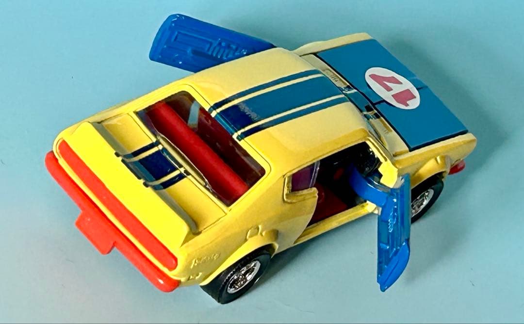 トミカダンディー017 ニッサンブ ルーバードU レーシング仕様